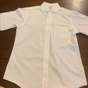 Brooks Brothers Regent (Fitted) fit Dress Shirt